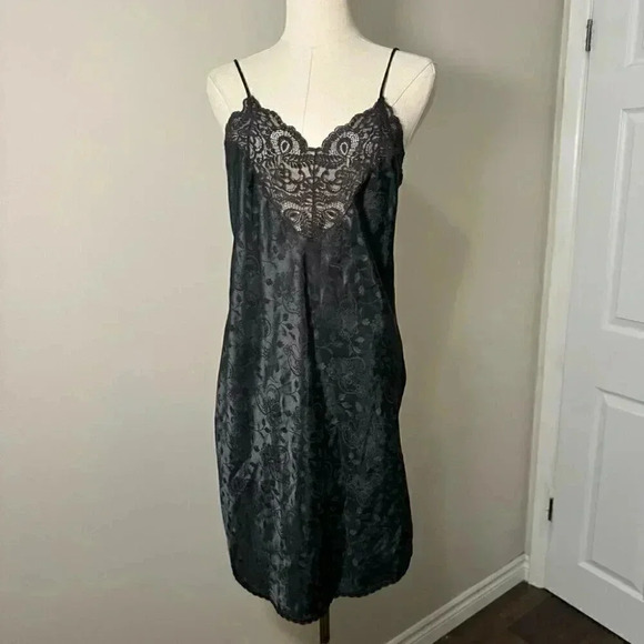 Vintage warners black lace and nylon slip dress 36 - Picture 2 of 5
